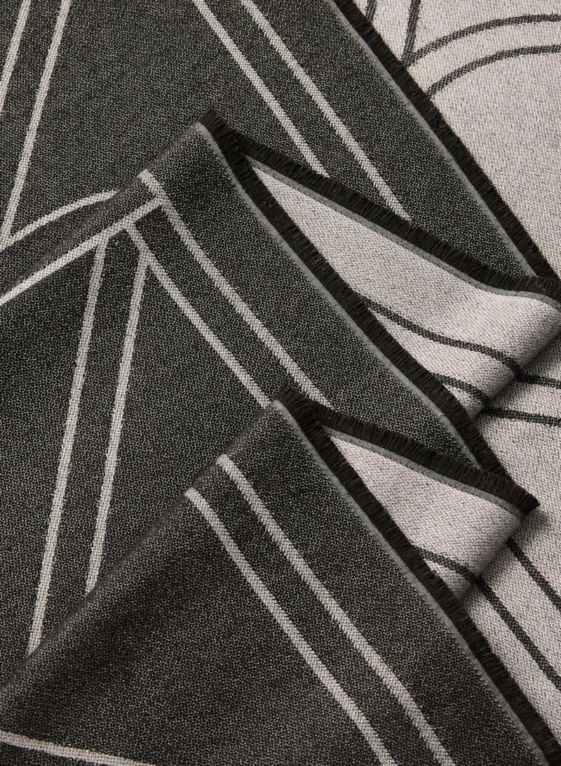 CALVIN KLEIN Emblem Fringed Shawl Scarf